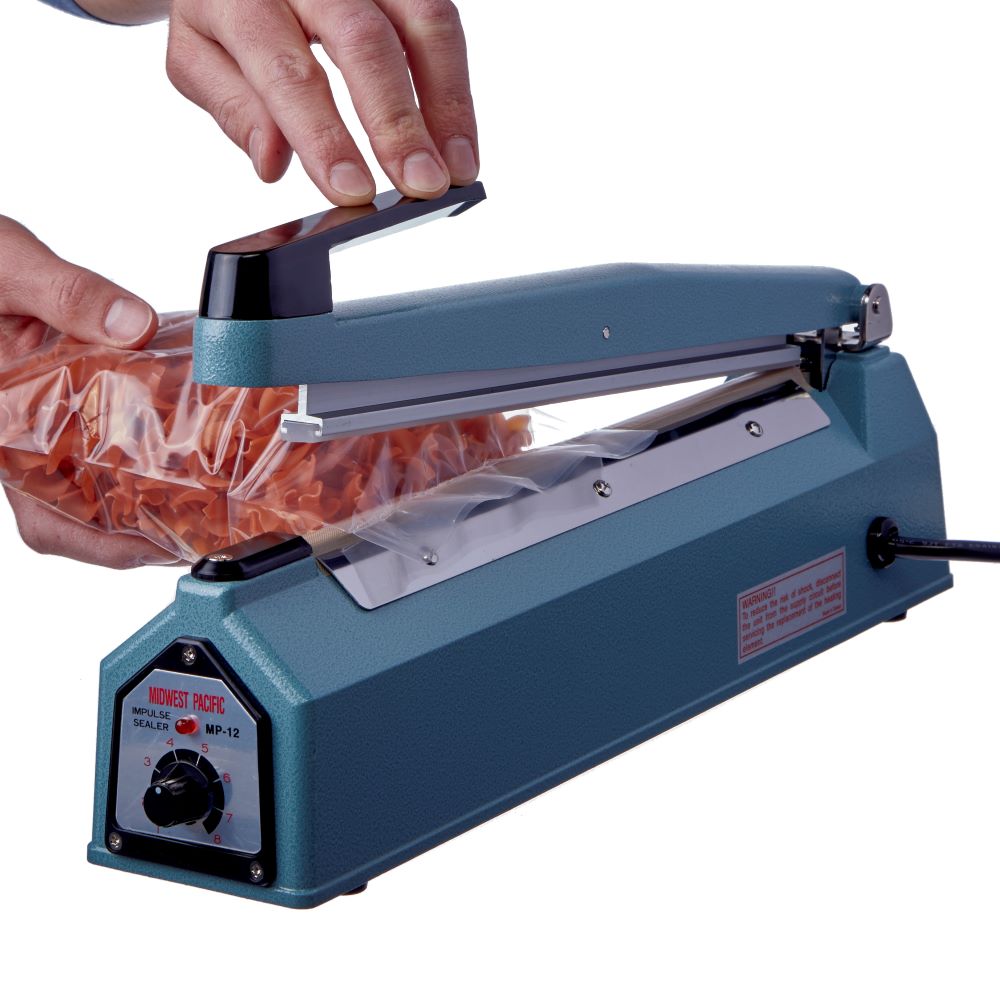 Plastic heat sealer top